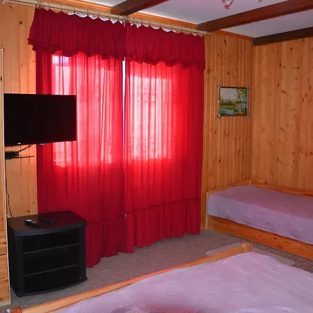 Karpatiya Pensión Yaremche
