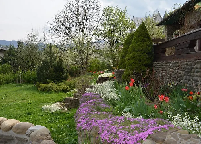 Konukevi Karpatiya