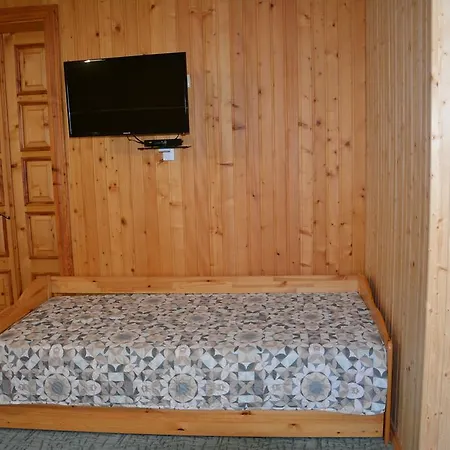 Karpatiya Konukevi